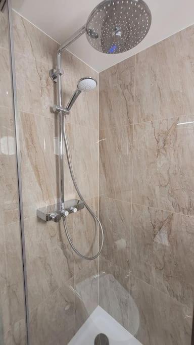 Luxusni Apartman Nedaleko Centra Prague Exterior photo